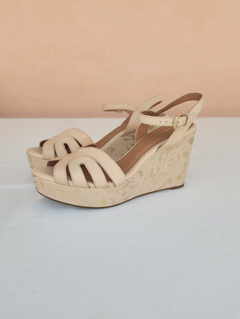 Clarks Amelia Page Wedge Shoes Floral Pattern Platform Sandals Size 10